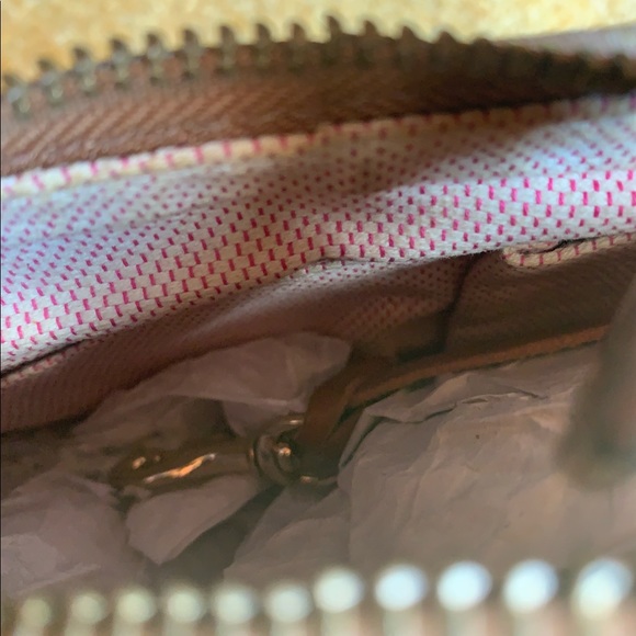 Dooney and Bourke - Picture 4 of 4